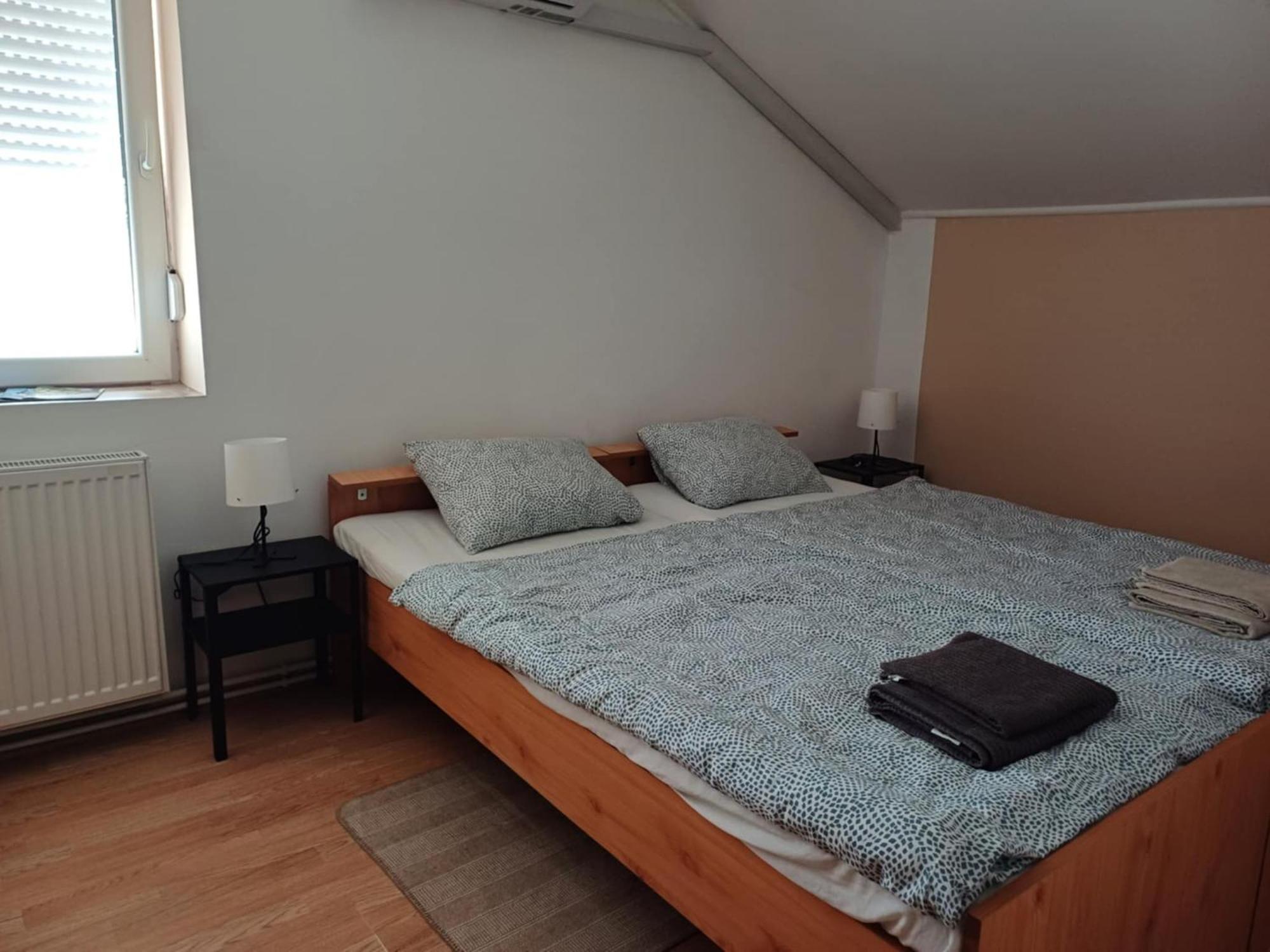 Sobe Zoka Apartment Subotica Exterior photo